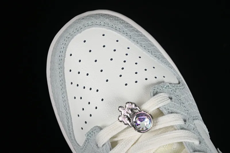 All categories Nk SB Dunk series Nk SB Dunk Low low-top sneakers F version Nk Dunk Low 2024 Year of the Dragon customized model SB low-top casual sneakers FZ5065-111